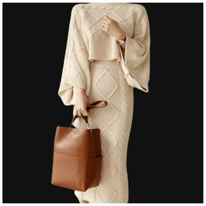 💜 The Cidney Knit Bat Wing 2 Piece Sweater Set